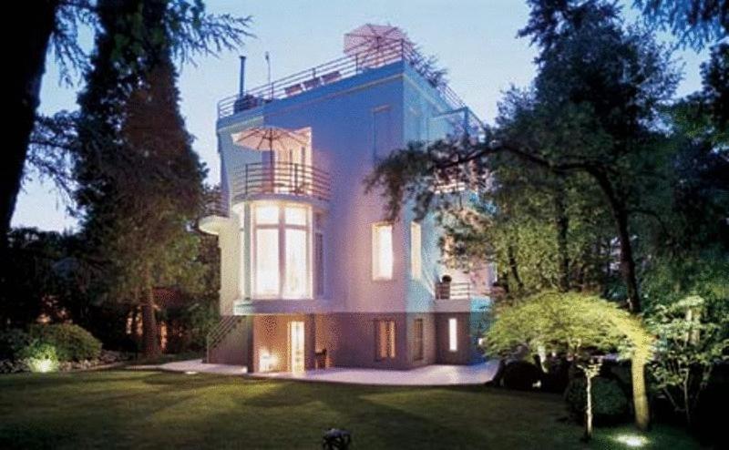 Casa Cuniolo Guest House ตอร์โตนา ภายนอก รูปภาพ